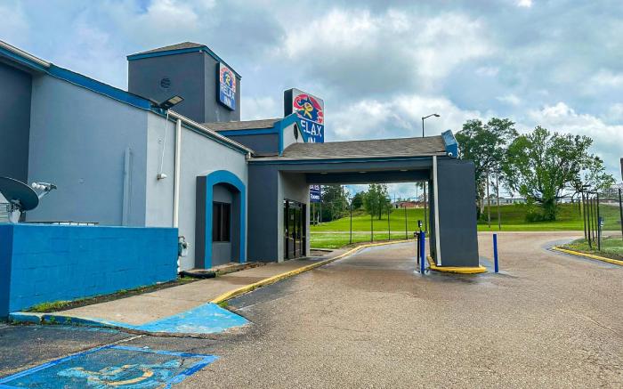 Relax Inn By Oyo Jackson MS Hwy 80/I-20