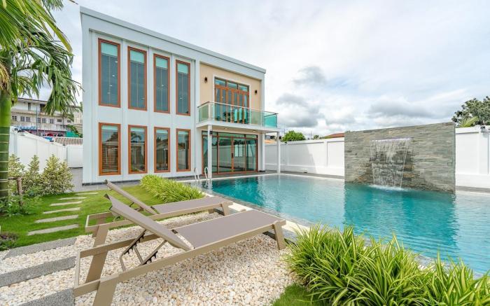 *Brand-New Luxury Villa | Stunning V154