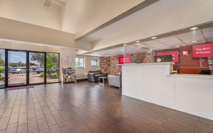 Red Roof Inn Houston - Brookhollow