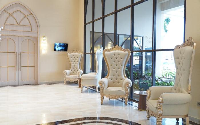 WHISTLER GARDEN HOTEL