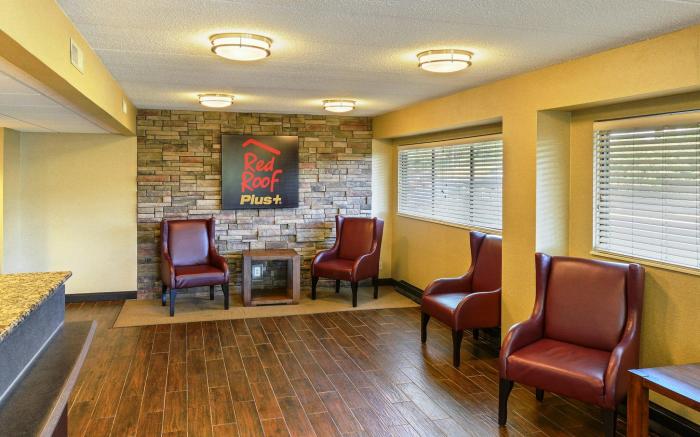 Red Roof PLUS+ Washington DC - Manassas