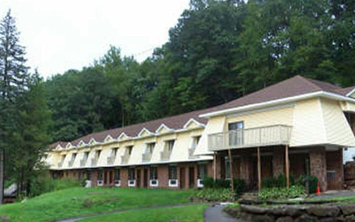 Passport Inn and Suites Middletown
