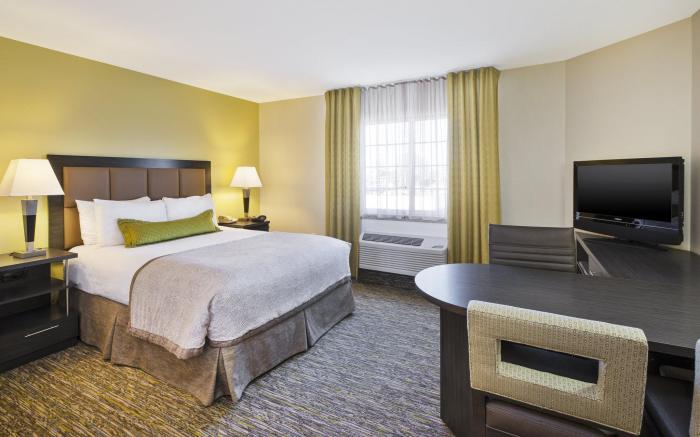 Candlewood Suites Indianapolis Airport By IHG