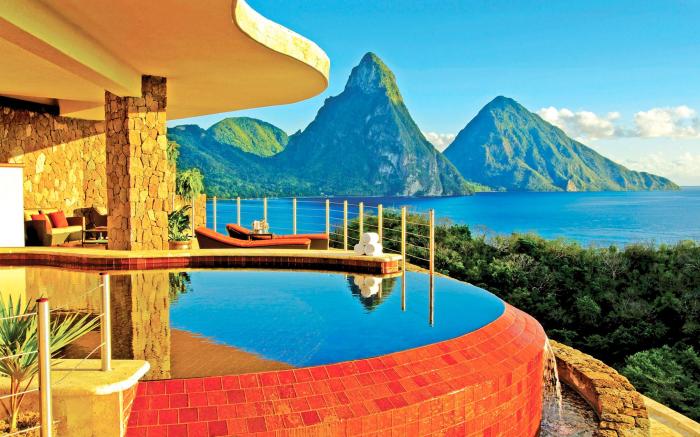 JADE MOUNTAIN RESORT