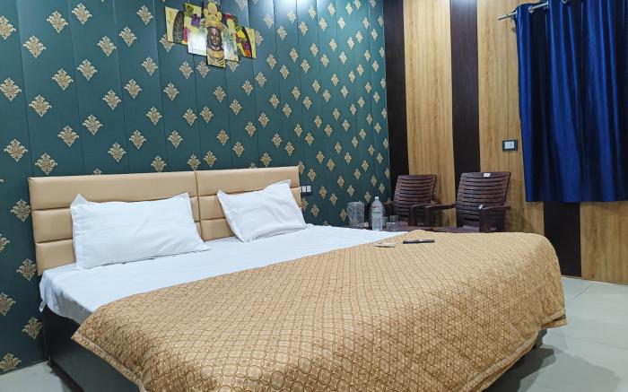 Ayodhya Palace Hotel & Restaurant