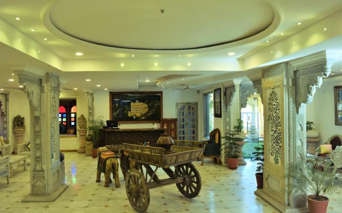 Bloom Boutique I Lake Pichola