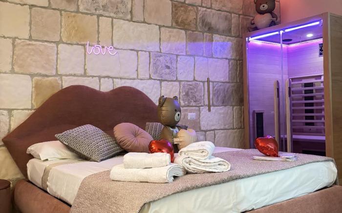 Roses Suite & Apartments