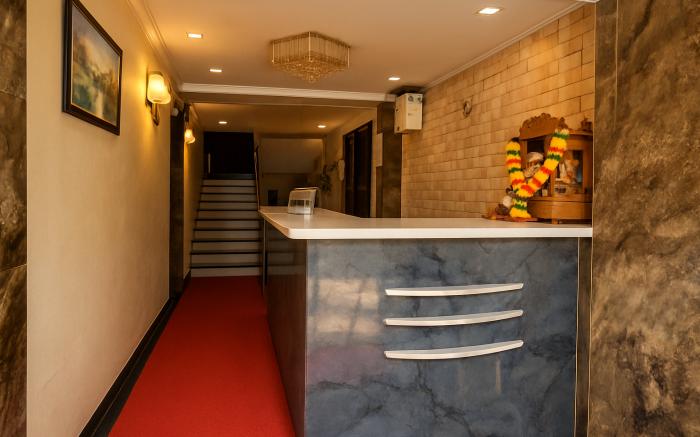Hotel Sai Samrat INN