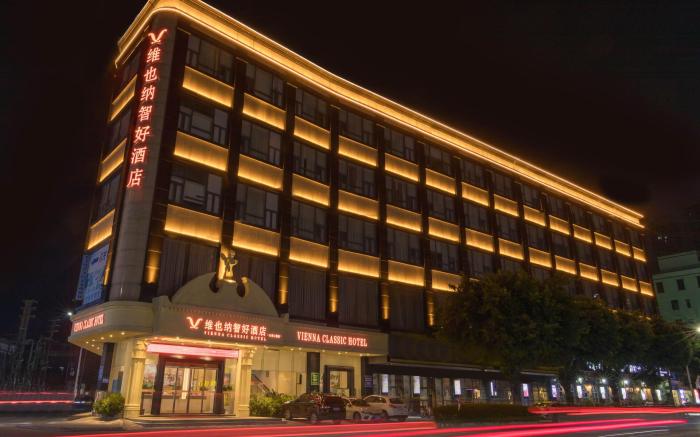 Vienna Classic Hotel Huizhou Boluo Shiwan Park