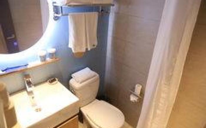 Home Inn Neo Nanchang Xianghu Park Jiangling Metro Station