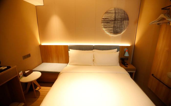 Home Inn Neo Nanchang Honggutan Wanda Plaza