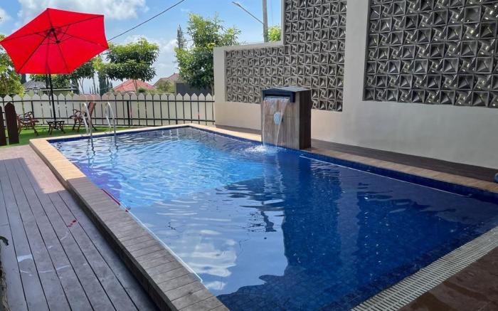 4 Bedrooms, Mega Kusuma Villa (MKV), GKH