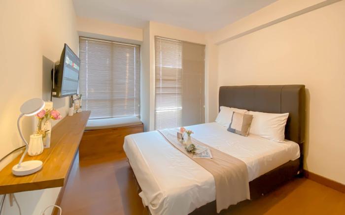 Homey Good Place Studio at Tifolia Apt By Travelio