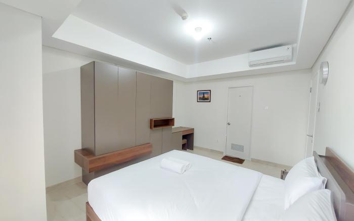 Good Place 2BR Podomoro City Deli Apt By Travelio