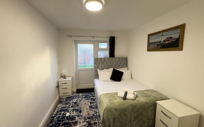 Heathrow Lodge BnB