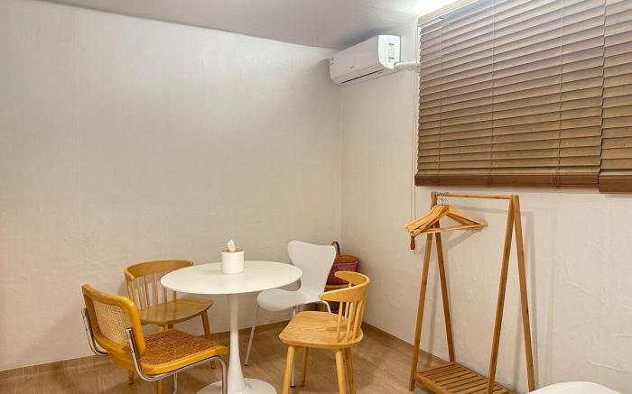 Amsa Station/ Yes24live/ Hangang KSPO/Cozy room