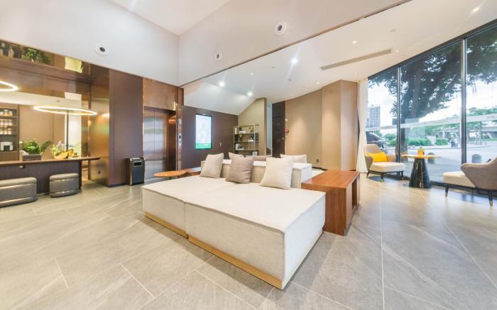 Home Inn Plus Foshan Shunde Qinghui Garden RT-Mart