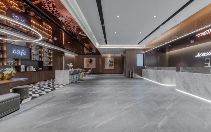 Home Inn Plus Wuhu Development Zone Bo'erka