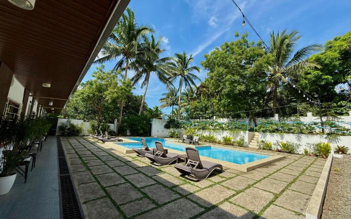 Solstice Suites- Eunice Suites 28-30 pax capacity
