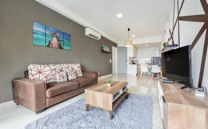RenoSuite 1Tebrau @ 3BR 5pax near Midvelley by UHA