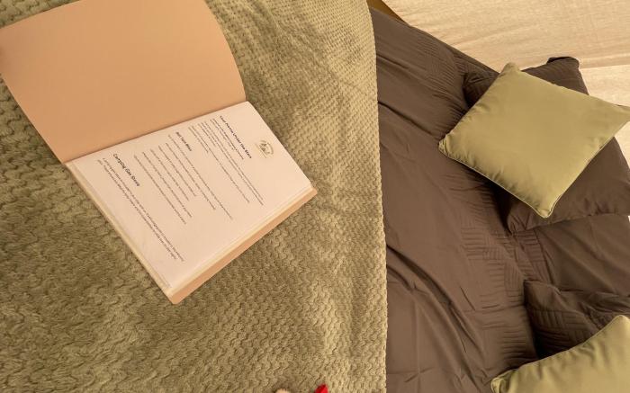 The Paddock Glamping - Clover 1 Bell Tent