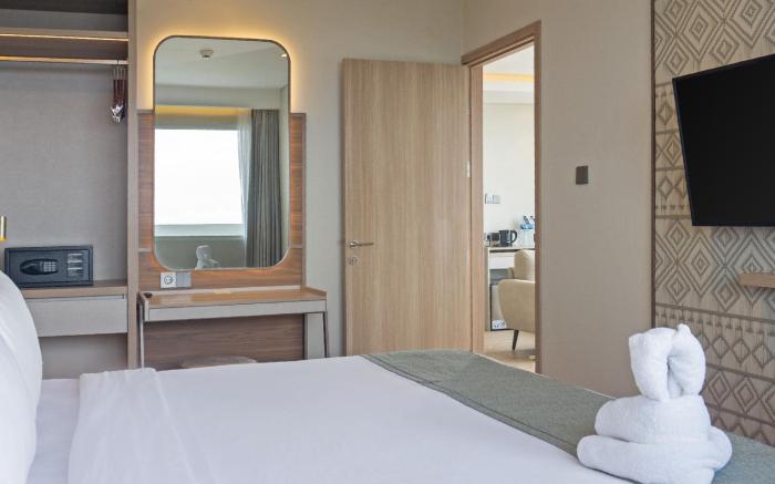 GOLDEN TULIP SPRINGHILL LAMPUNG