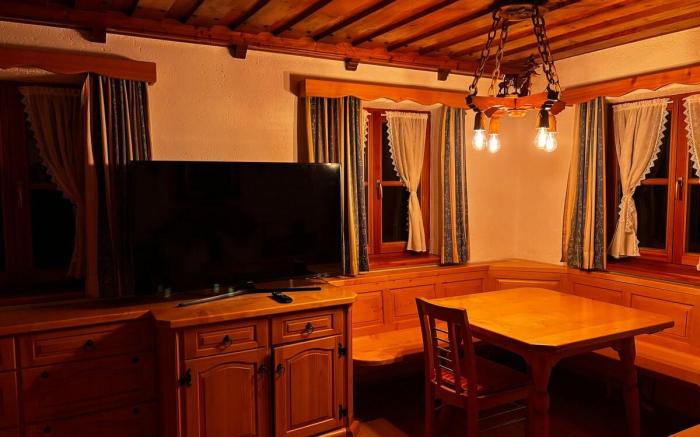 Doubleroom with shared bathroom/kitchen