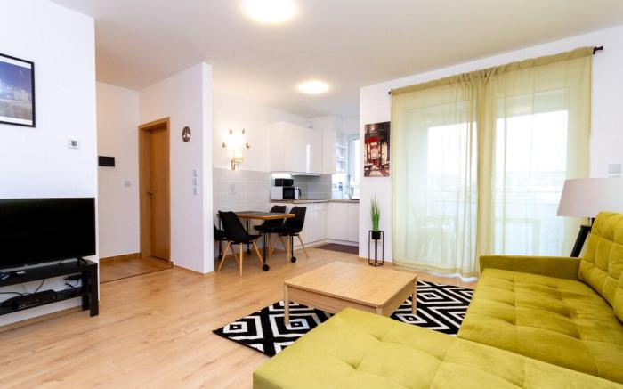 River Harmony Apartment w Sauna & Gym by NW