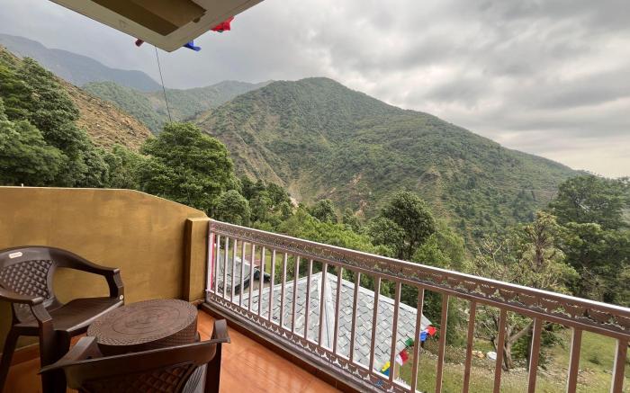 ekaant stay and camps