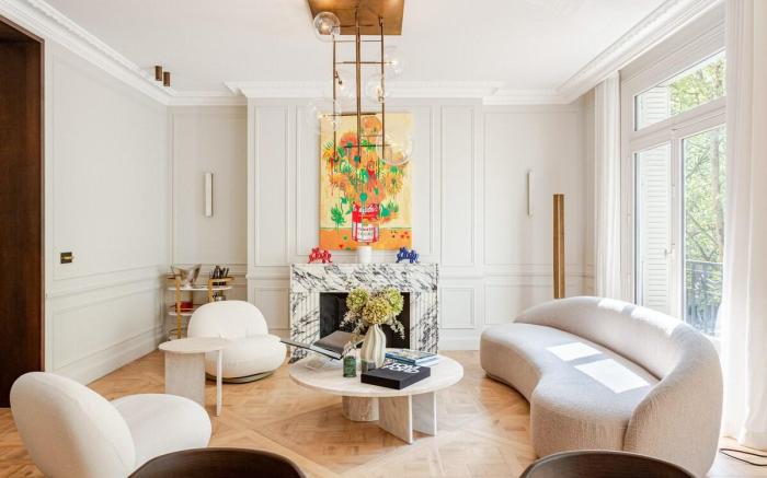 400sqm Luxury 4 Bedroom Designer Penthouse Paris