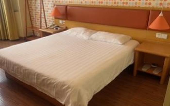 Home Inn Nanchang Tengwang Pavilion Xiangshan North Road Pedestrian Street