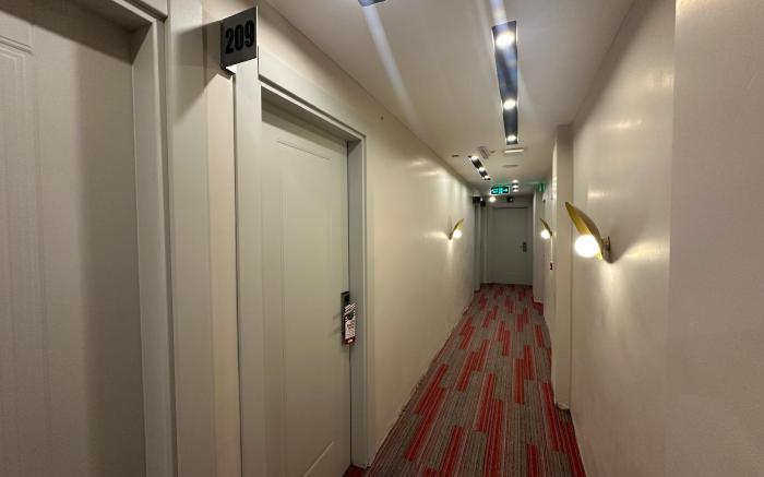 Hilltown Airport Hotel
