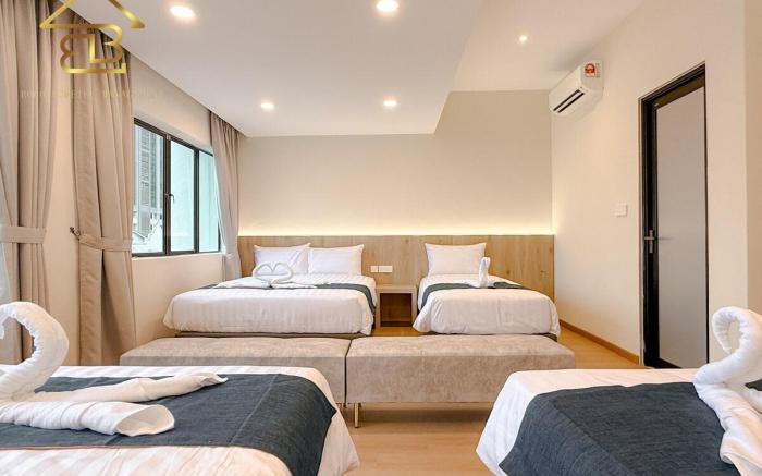 Spacious 6Pax Room + Bathroom | Ipoh Town Coliving