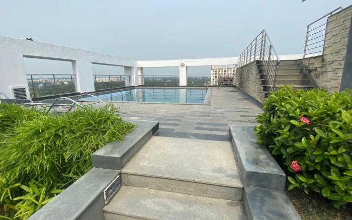 Luie's Home Couple Studio 