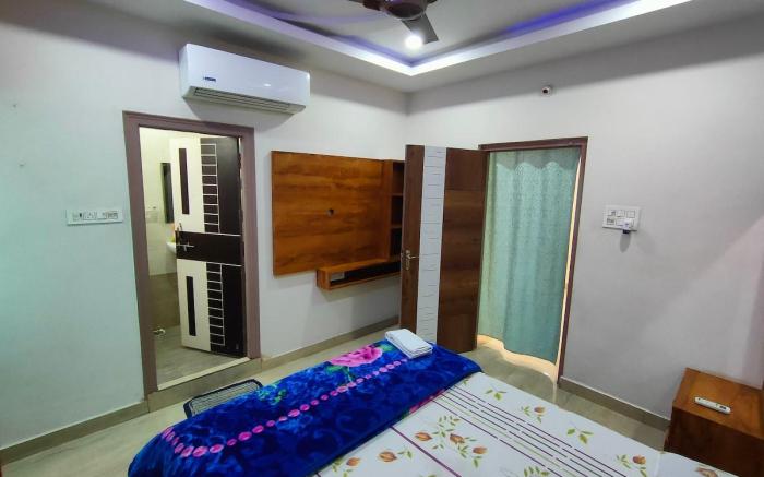 Modern 1BHK Near Uppal – Budget-Friendly Cozy Stay