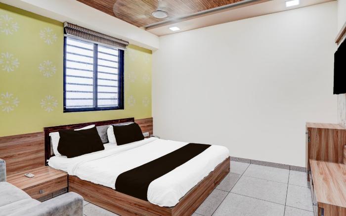 Super Hotel O Naroda GIDC Formerly Yuvraj