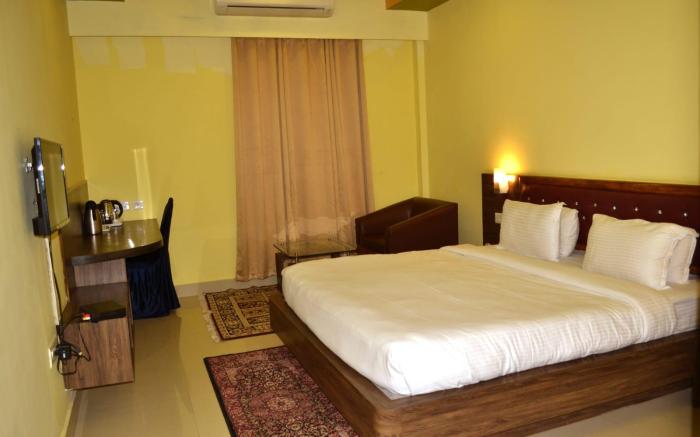 Hotel Suraj Palace
