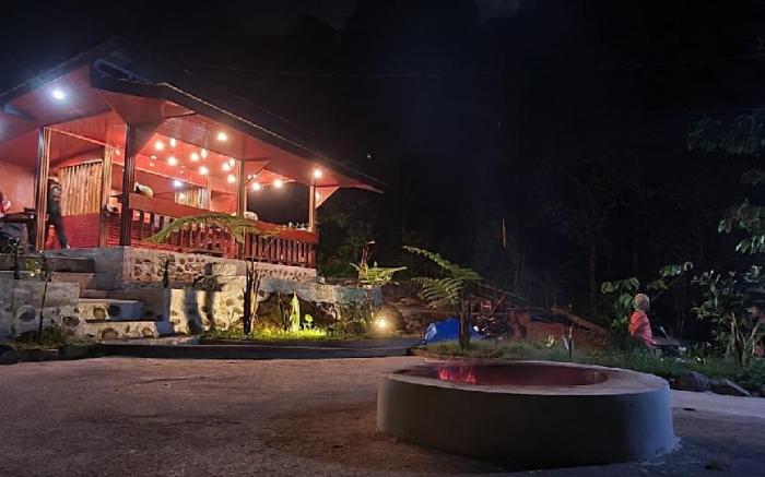 The stones  villa village