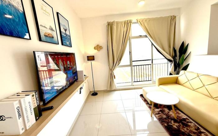 Family Park Midas Seri Alam Netlfix By STAY