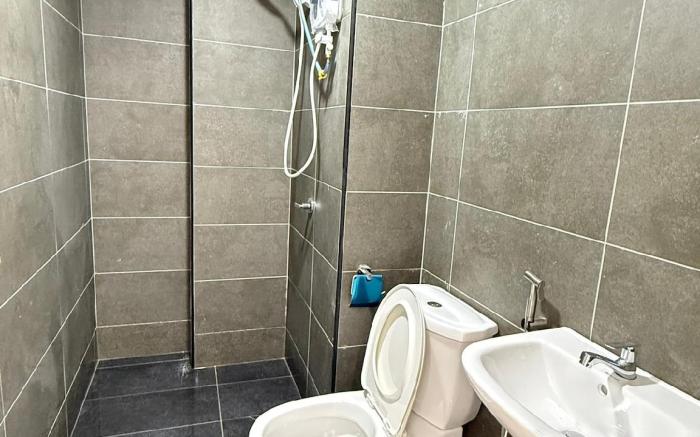 Couple Park Midas Seri Alam Netlfix By STAY