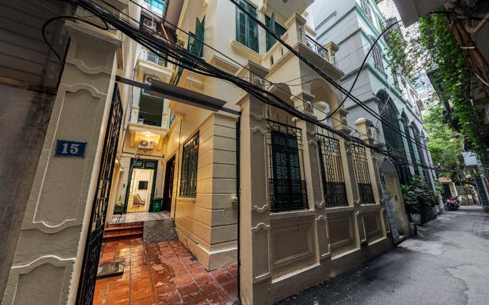 Alula Residence Homestay