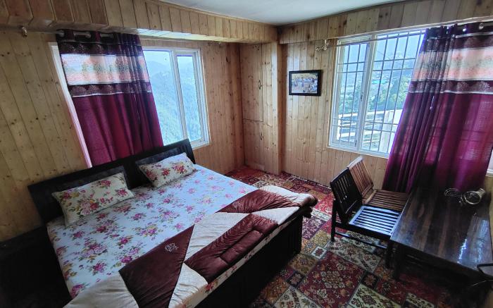 Mountain Paradise Homestay 
