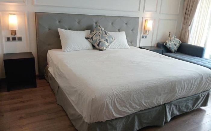 Bay View Apartment for Rent