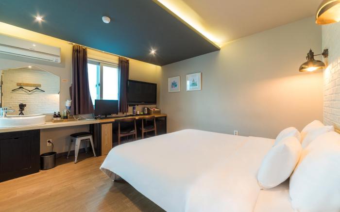 Hotel Bridge