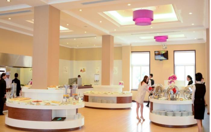 Hai Ba Trung Hotel and Spa