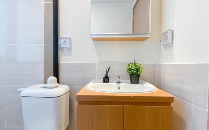Best Choice Comfy 2BR at Apt Meikarta By Travelio
