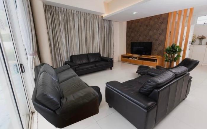 GeorgeTown 6BR 25Pax Swimming Pool Bungalow w/ BBQ