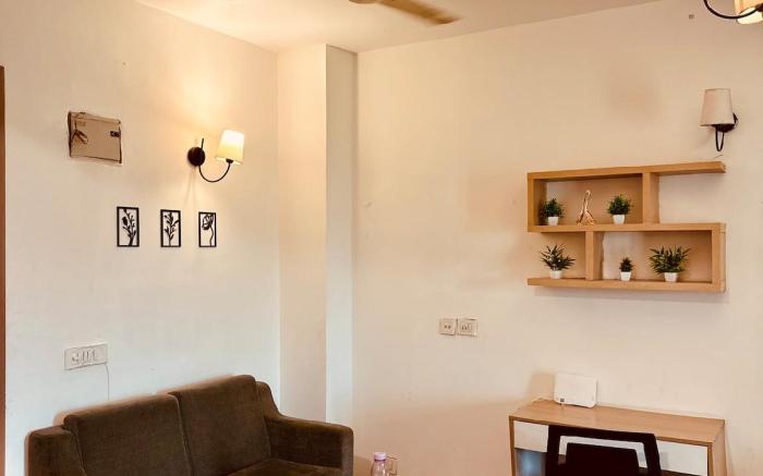 Studio apartment advant |Self Checkin | Expo india