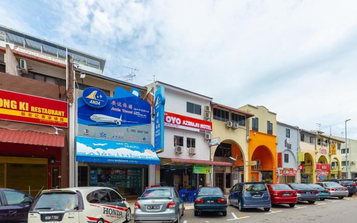 Hotel O Azimaju Guesthouse