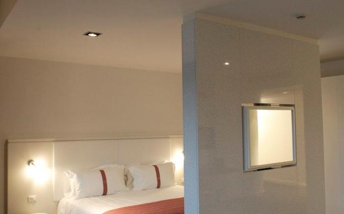 Holiday Inn Nola Naples Vulcano Buono By IHG